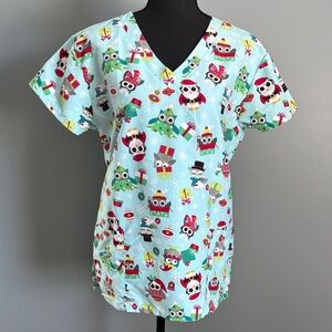 Christmas Owl Print Women's Scrub Top